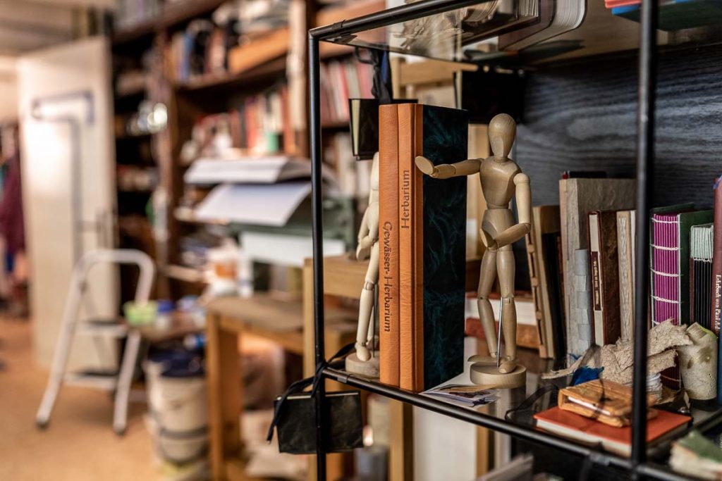 Birgit Drücker macht Sonderanfertigungen und Angwandte Kunst in Bremen