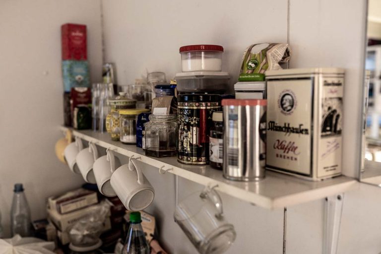 In der Pause lässt sich in der Buchwerkstatt Bremen wunderbar ein Kaffee, doer Tee trinken